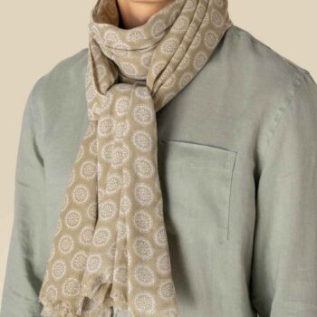 Spasso Medallion Scarf